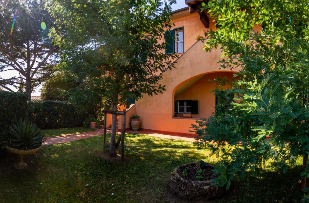 Апартаменты Casa Andrea Кастильоне-делла-Пеская Экстерьер фото